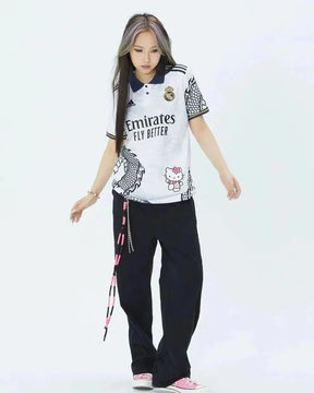 Camisa Real Madrid Hello Kitty Dragão Chinês 24/25 - Torcedor Masculina Branca - Netmantos