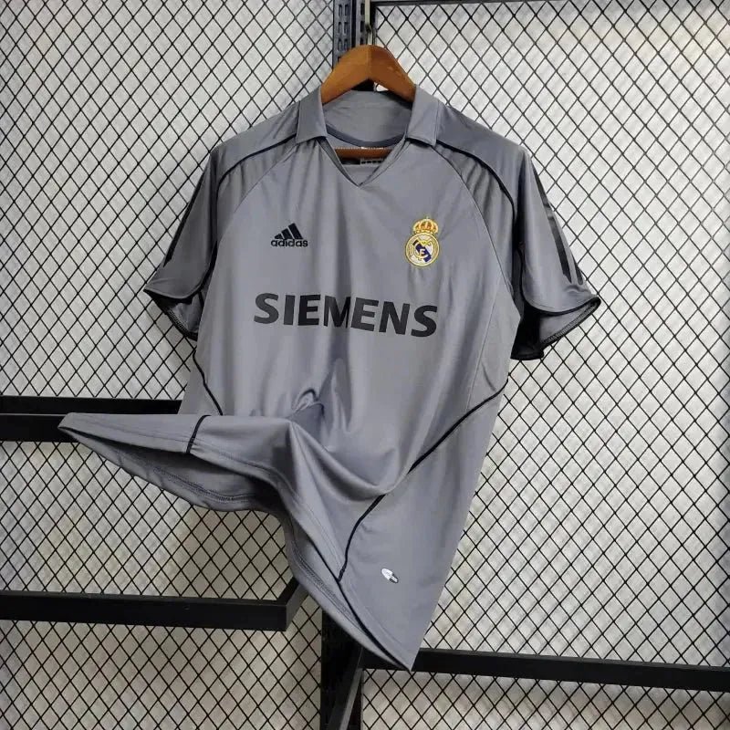 Camisa Real Madrid Retrô Away II 2005/06 - Torcedor Masculina Cinza - Netmantos