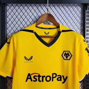 Camisa Wolverhamptom Home 22/23 - Torcedor Masculina Amarela - Netmantos