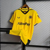 Camisa Wolverhamptom Home 22/23 - Torcedor Masculina Amarela - Netmantos