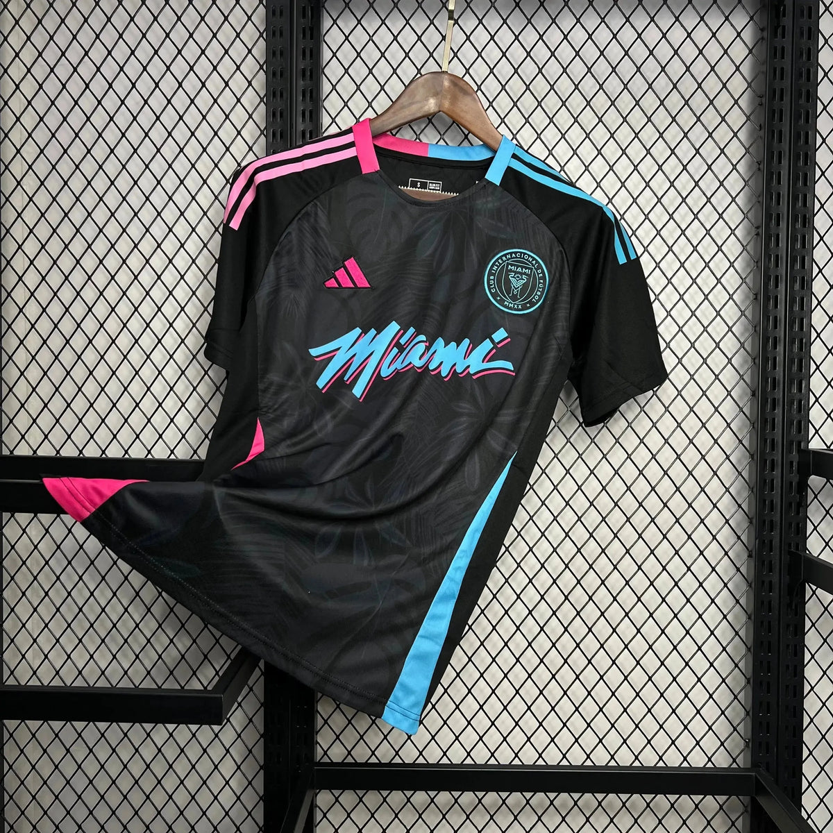 Camisa Inter Miami Edição Especial 24/25 - Torcedor Masculina Preta, Azul e Rosa - Netmantos