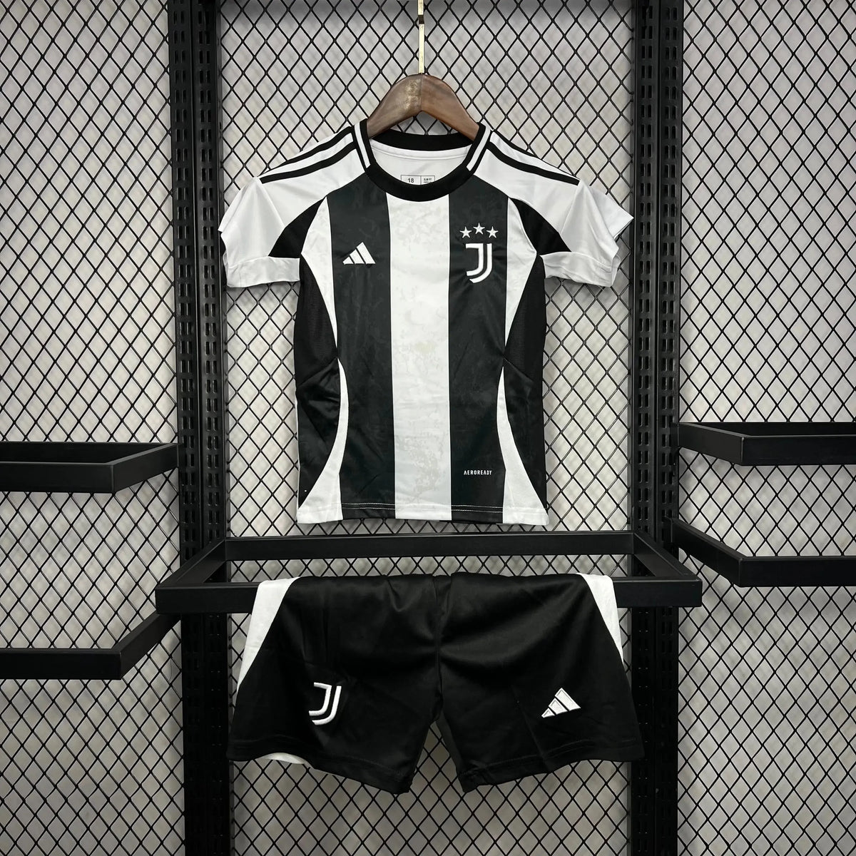 Camisa Juventus Home 24/25 - Torcedor Infantil Preta e Branca - Netmantos
