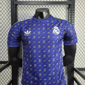 Camisa Real Madrid Edição Especial Gucci 24/25 - Jogador Masculina Roxa - Netmantos