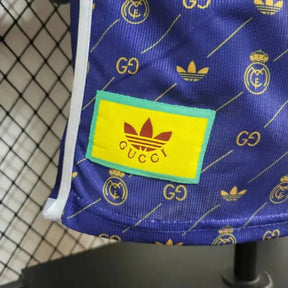 Camisa Real Madrid Edição Especial Gucci 24/25 - Jogador Masculina Roxa - Netmantos