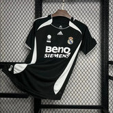 Camisa Real Madrid Retrô Third Away 2006/07 - Torcedor Masculina Preta - Netmantos