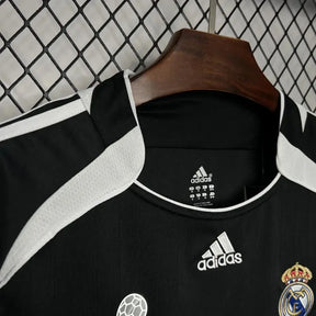Camisa Real Madrid Retrô Third Away 2006/07 - Torcedor Masculina Preta - Netmantos