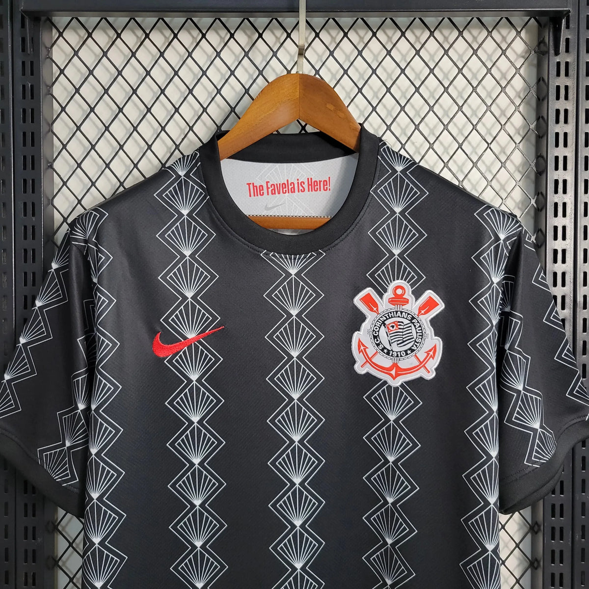 Camisa Timão Treino 23/24 - Torcedor Masculina Preta - Netmantos